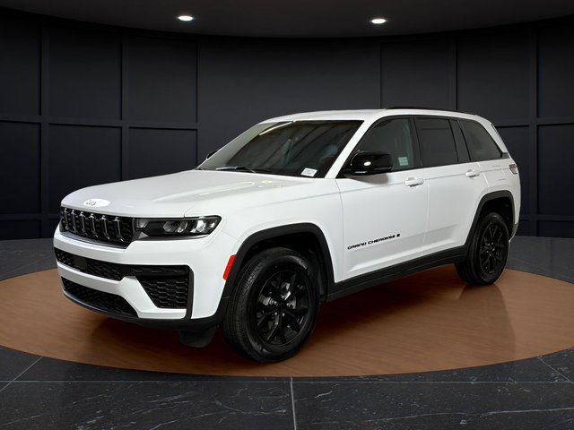 2026 Jeep Grand Cherokee Altitude