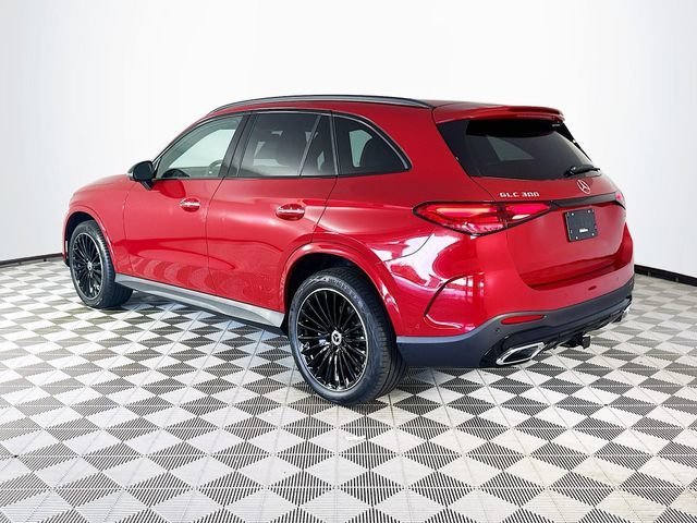New 2026 MANUFAKTUR Patagonia Red Metallic Mercedes-Benz GLC 300 image 36