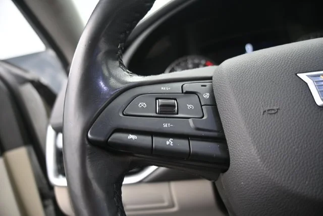 Used 2019 Radiant Silver Metallic Cadillac Luxury image 22