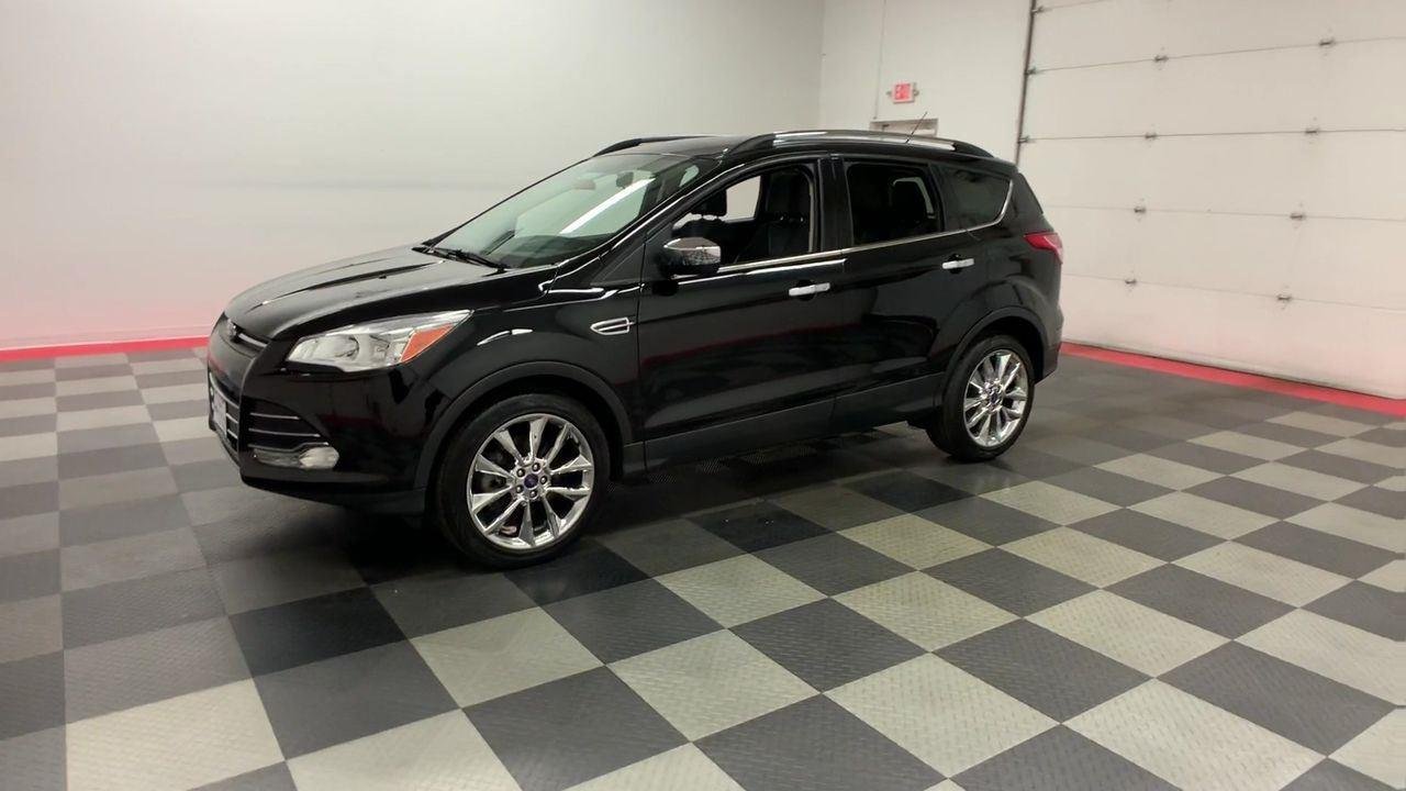 Used 2016 Shadow Black Ford SE image 4