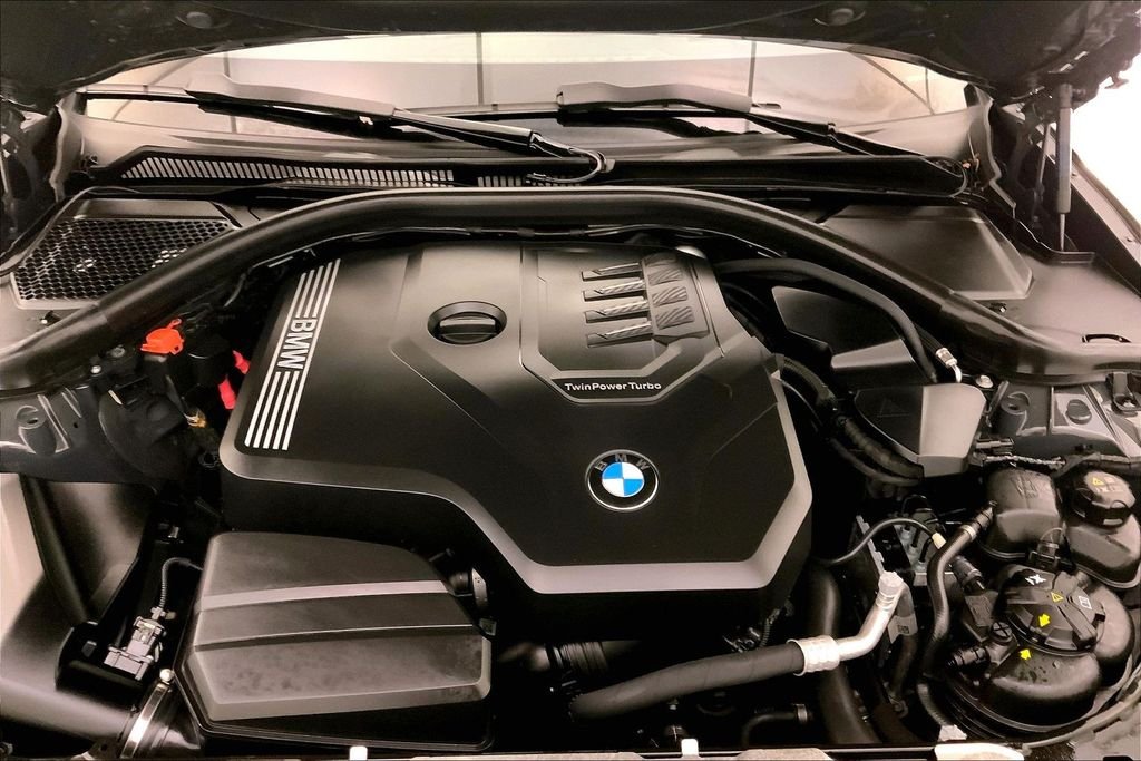 Certified Used 2023 Dravit Grey Metallic BMW  image 9