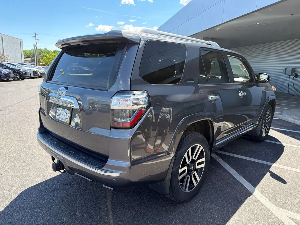 Used 2015 Gray Toyota Limited image 3