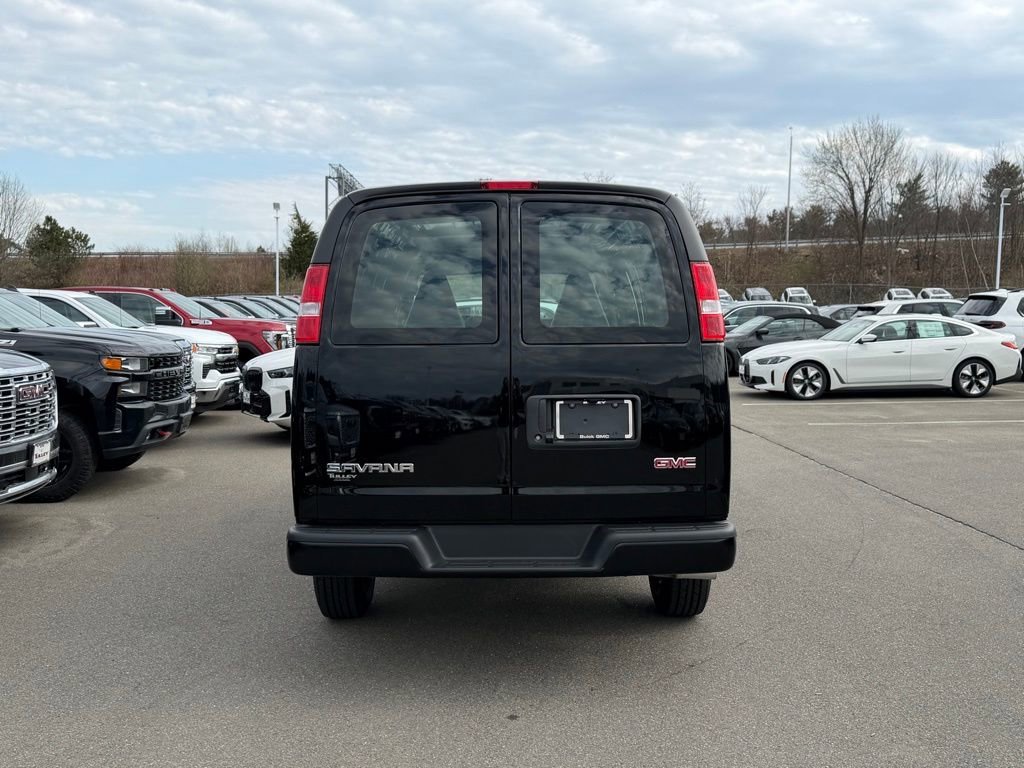 New 2026 Onyx Black GMC Work Van image 4