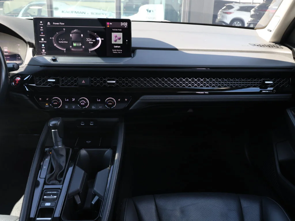 Used 2024 Black Honda Touring image 24