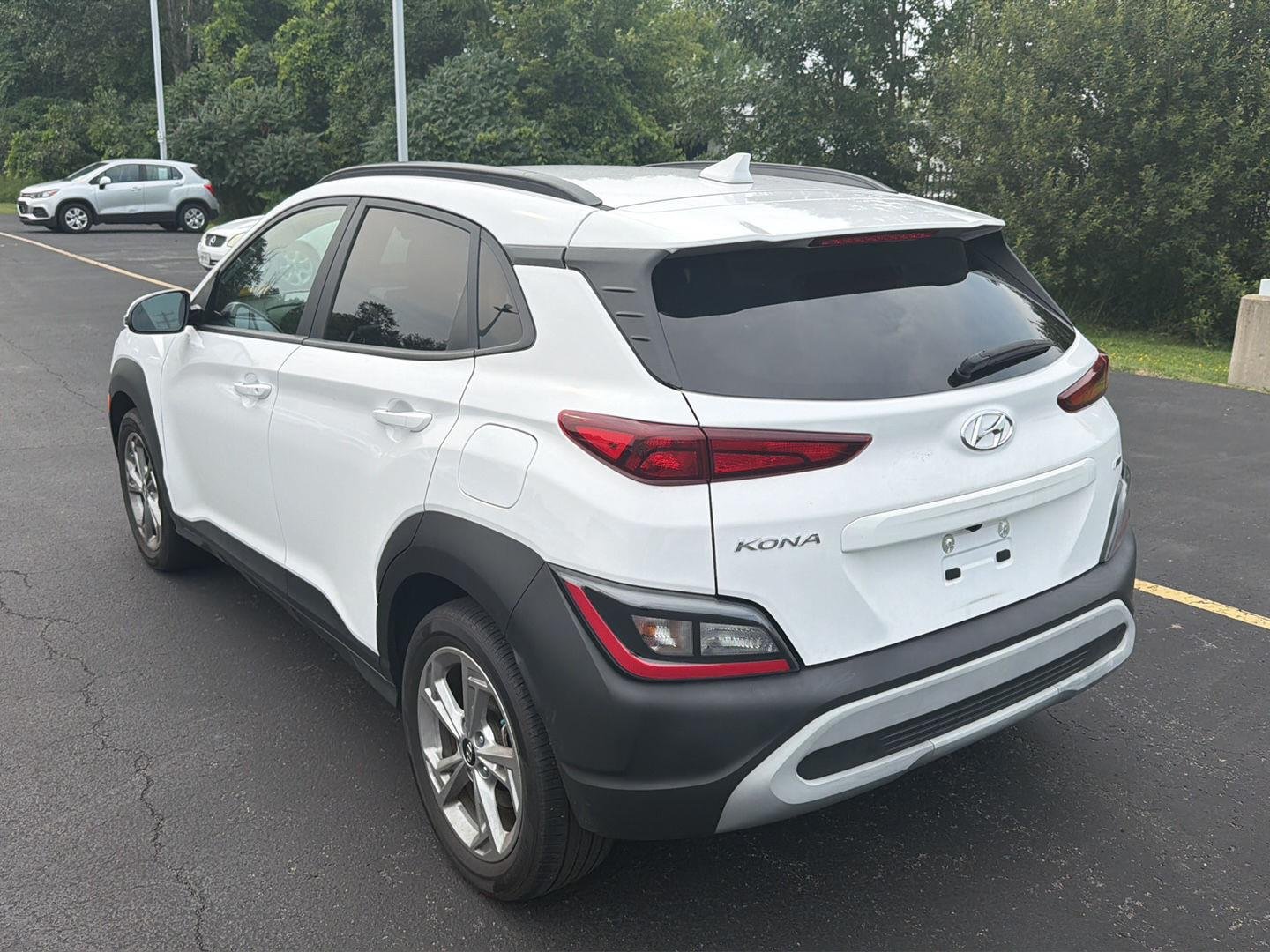 Used 2023 Lunar White Hyundai SEL image 7