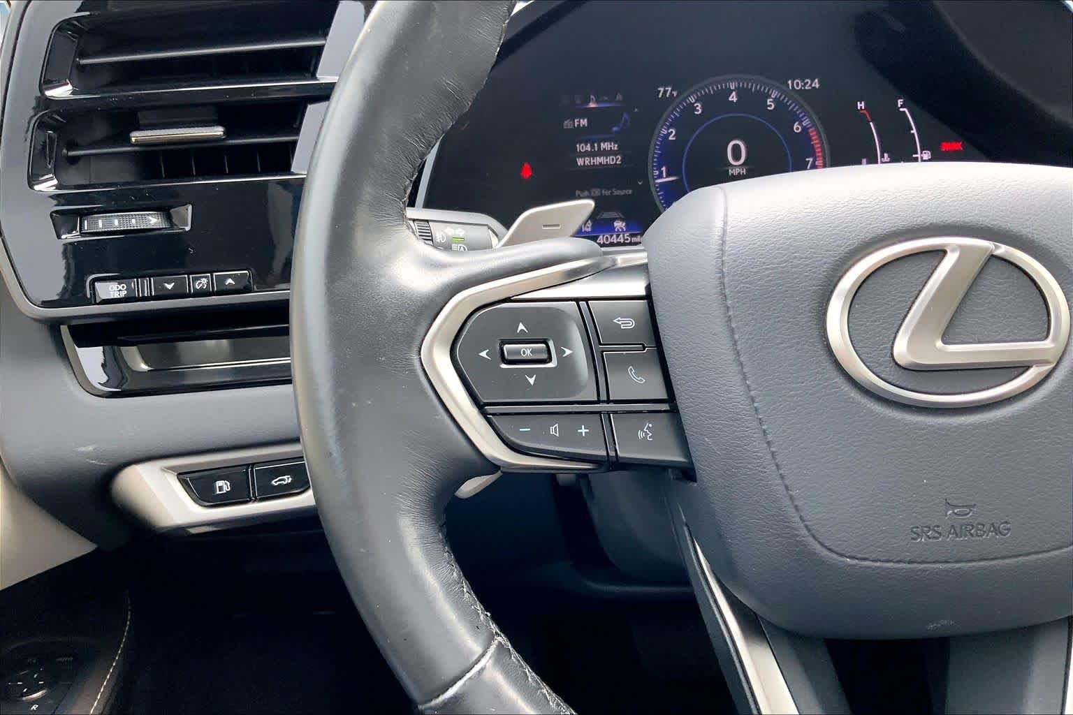 Used 2024 Iridium Lexus  image 23