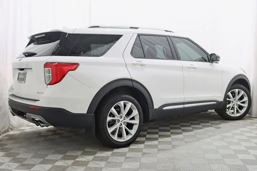 Used 2022 White Ford Platinum image 8