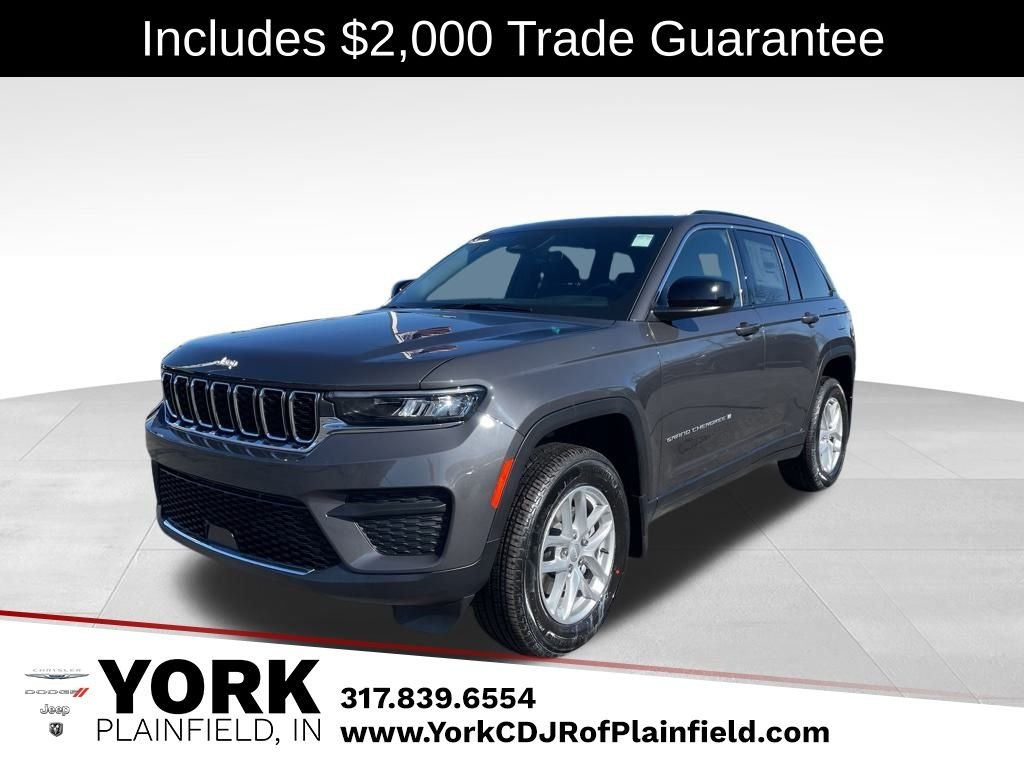 New 2026 Baltic Gray Metallic Clear-Coat Exterior Paint Jeep Laredo X image 1