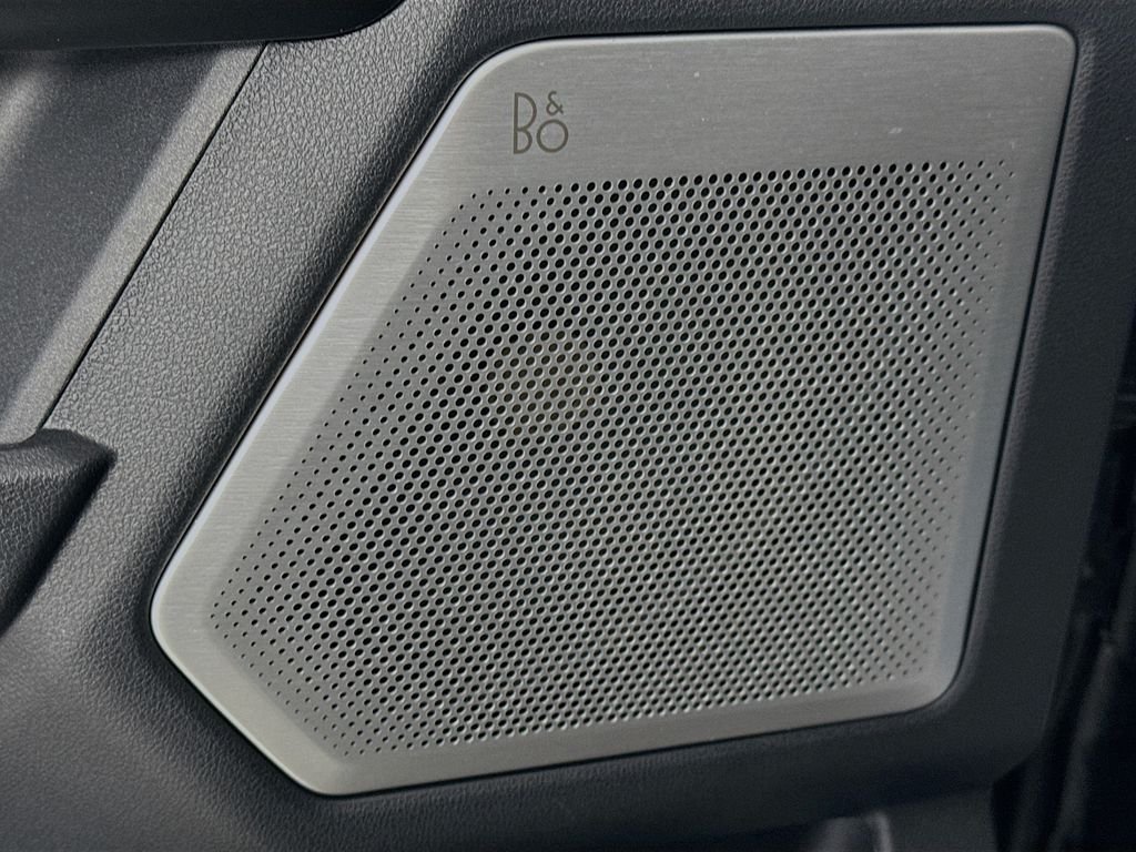 2023 Ford F-150 Raptor - Photo 24