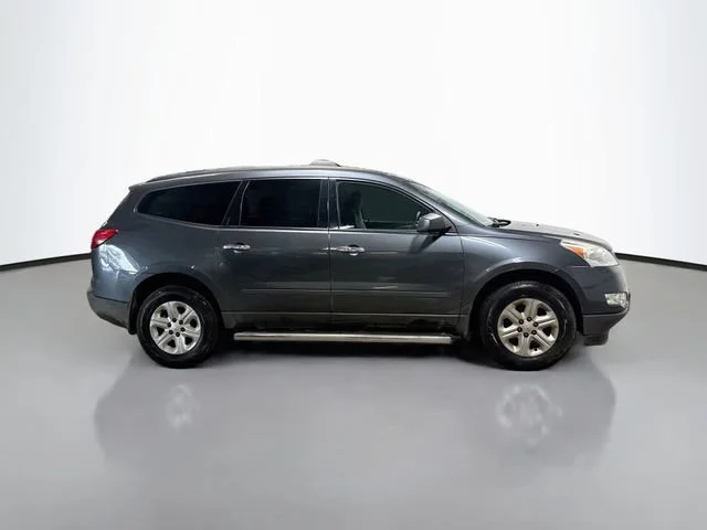 Used 2012 Cyber Gray Metallic Chevrolet LS image 5