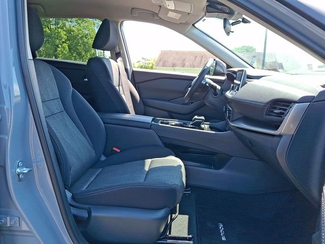 Used 2026 Gray Nissan SV image 32