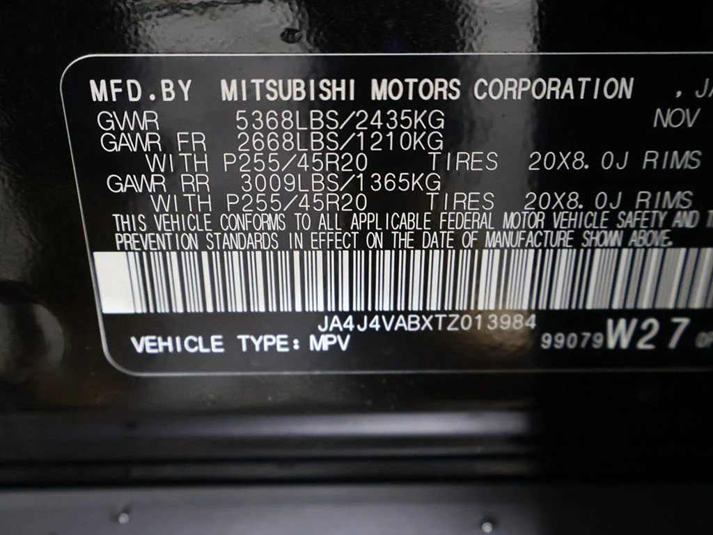 New 2026 Black Mitsubishi SE image 47