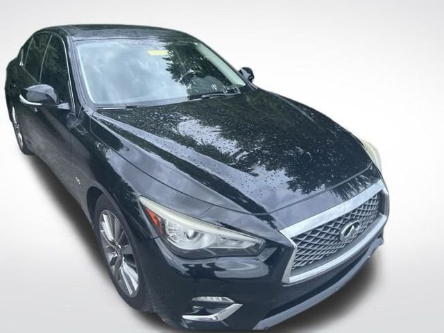 Used 2018 Black Obsidian INFINITI 3.0t LUXE image 2