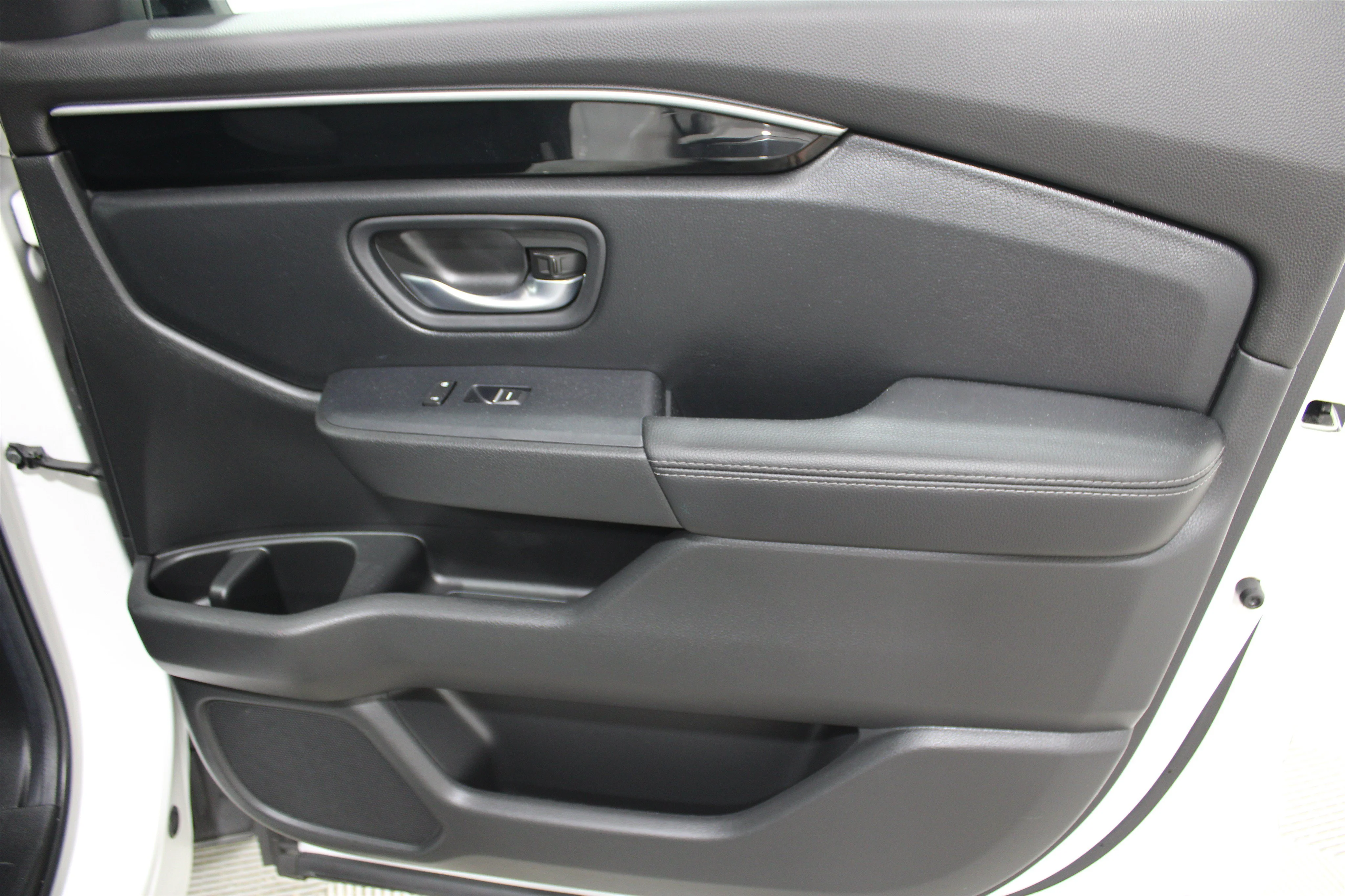 2025 Honda Pilot EX-L - Photo 27