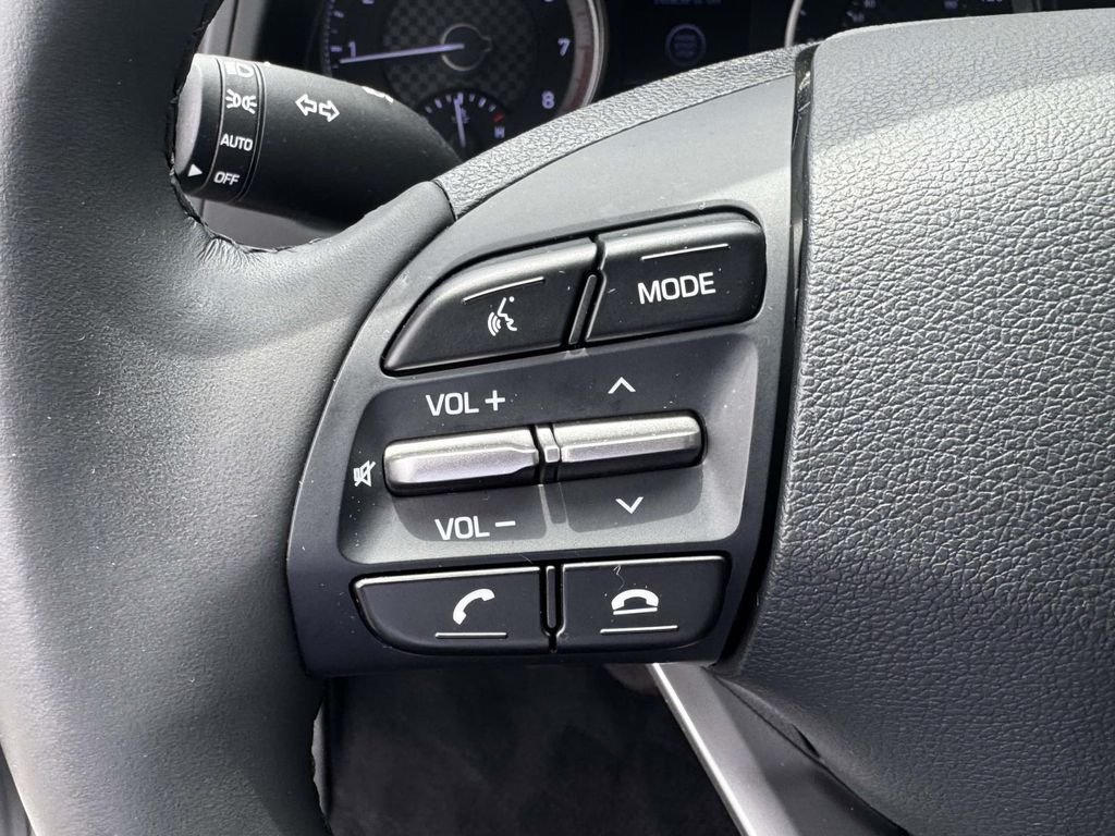 2020 Hyundai Elantra Limited - Photo 20