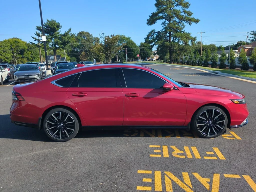 Used 2026  Honda Touring image 3