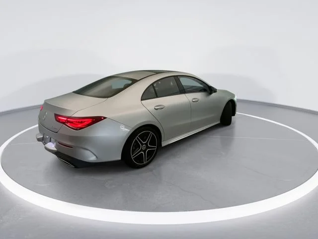 Used 2023  Mercedes-Benz CLA 250 image 4