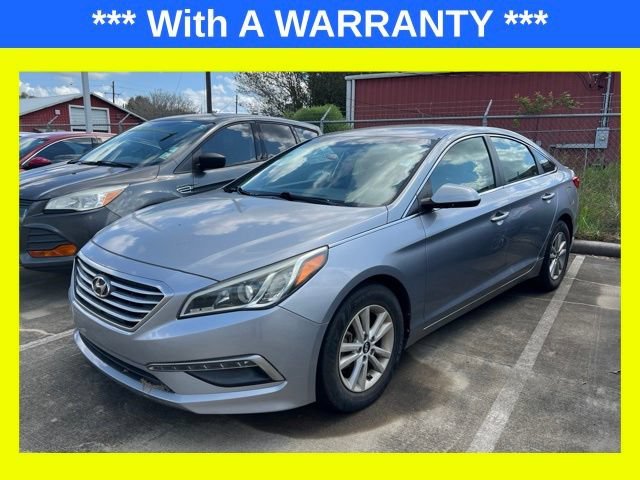 Used 2015 Shale Gray Metallic Hyundai SE image 1
