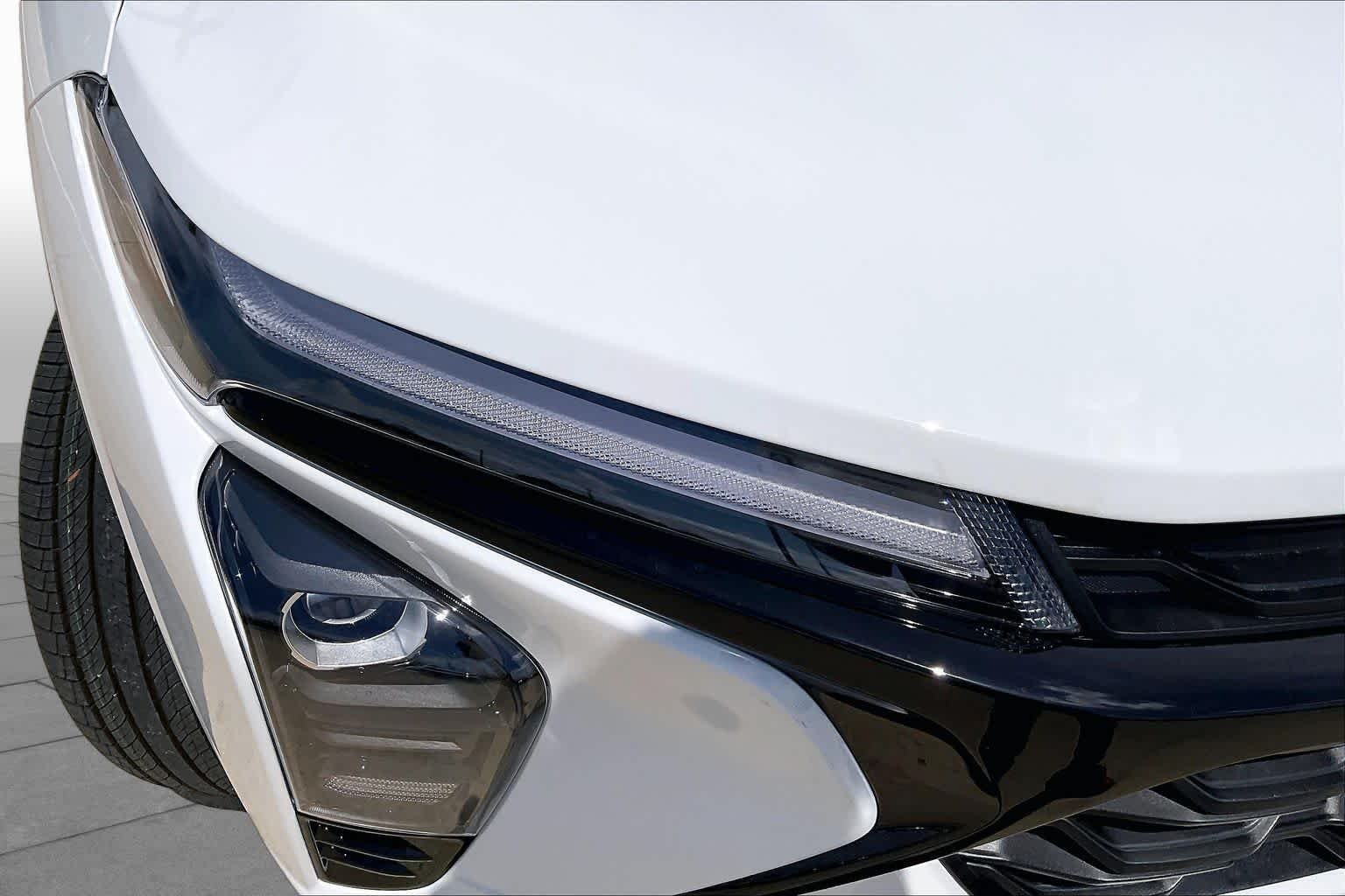 2026 Chevrolet Trax LT - Photo 13