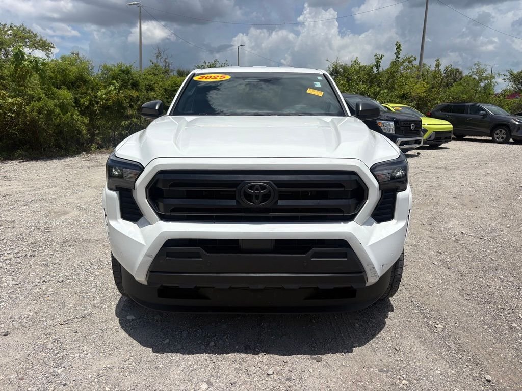 2025 Toyota Tacoma SR - Photo 8