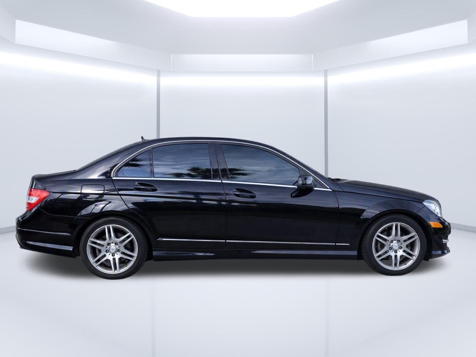 Used 2010 Black Mercedes-Benz C 350 image 8