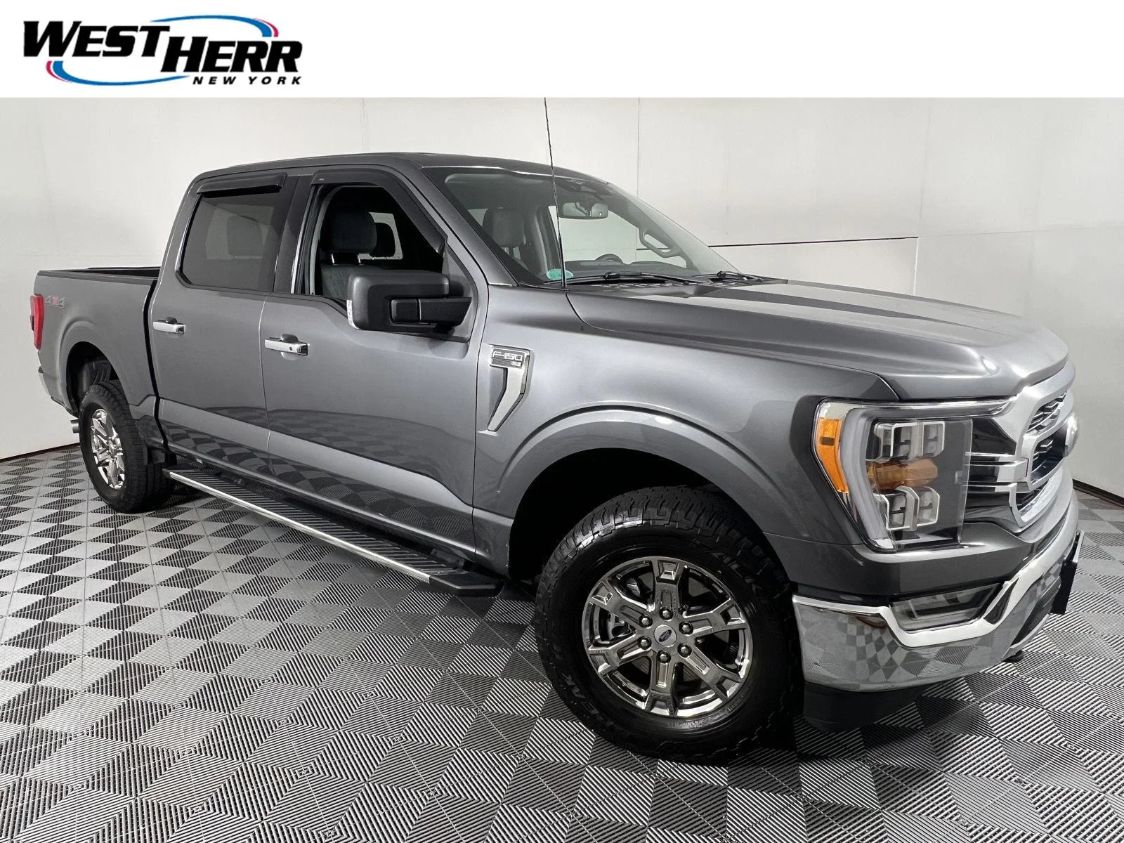 Used 2023 Carbonized Gray Ford XLT image 1