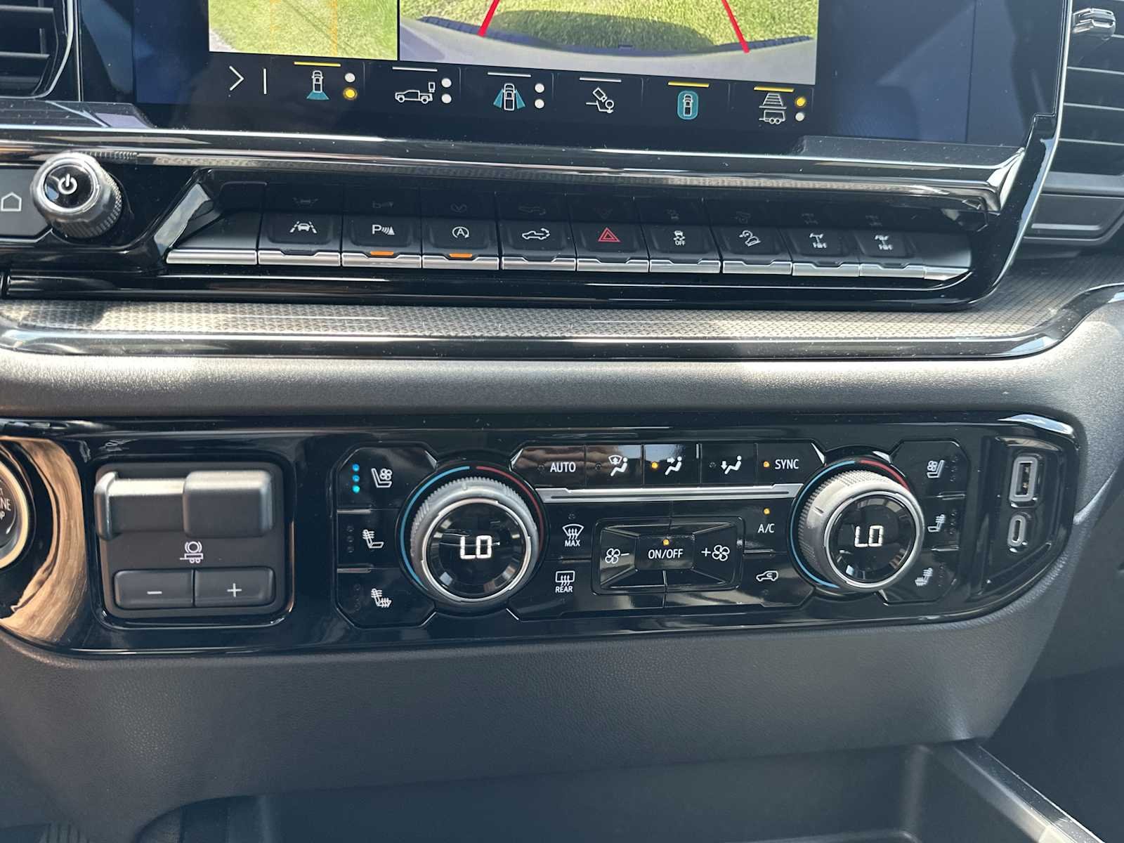 2023 Chevrolet Silverado 1500 ZR2 - Photo 21