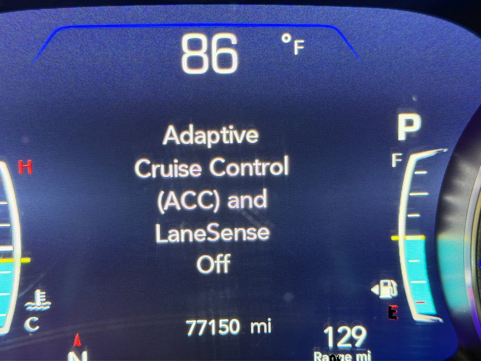 Used 2023 Brilliant Black Crystal Pearlcoat Chrysler Touring L image 35