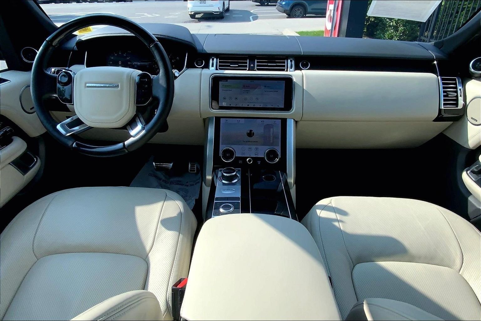 Used 2021 Santorini Black Metallic Land Rover Westminster image 15