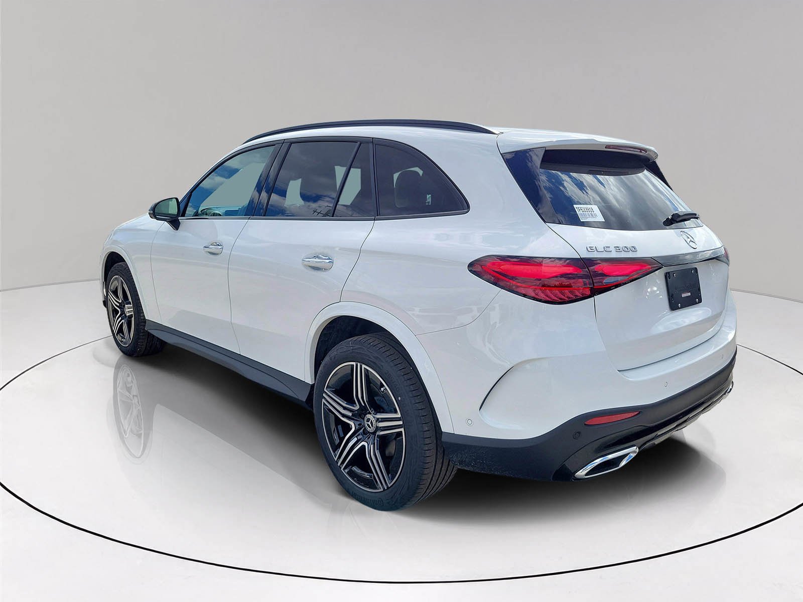New 2026 Polar White Mercedes-Benz GLC 300 image 35