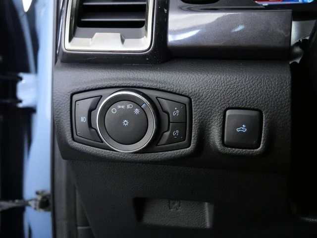 Certified Used 2023 Gray Ford Lariat image 28