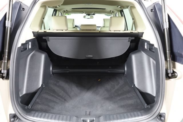 Used 2017 Beige Honda EX-L image 13