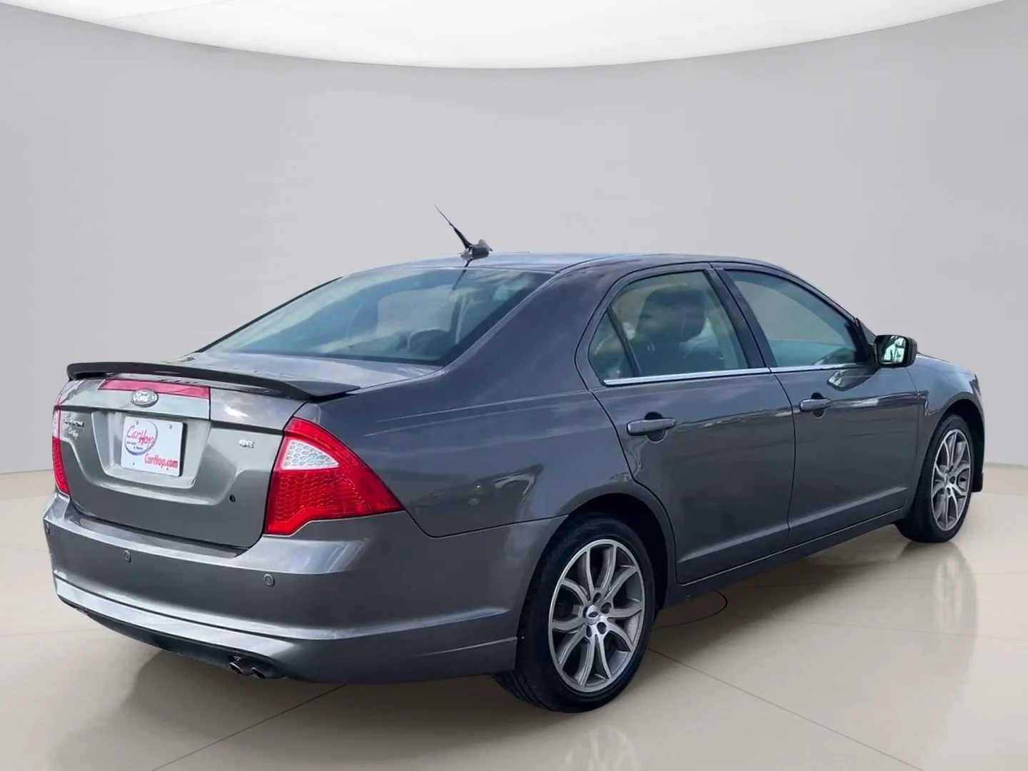 Used 2011 Silver Ford SE image 5