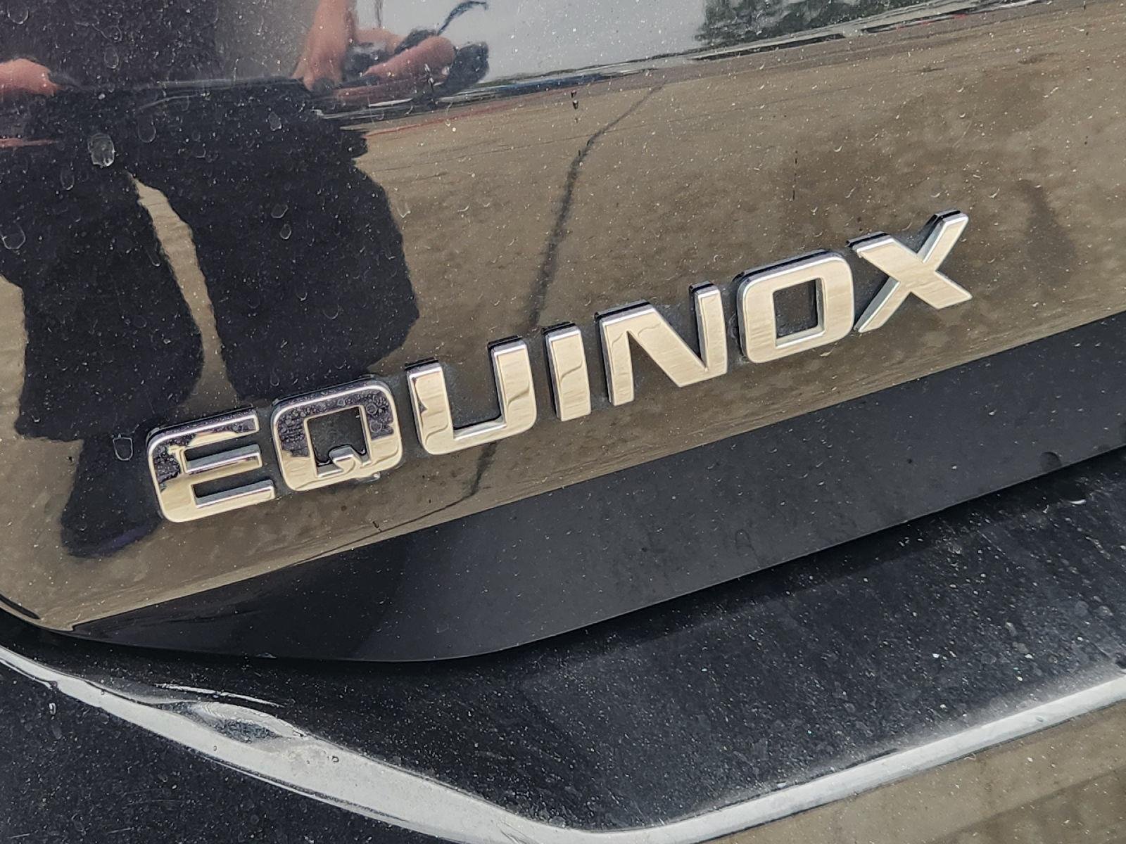 2022 Chevrolet Equinox photo 12 of 33