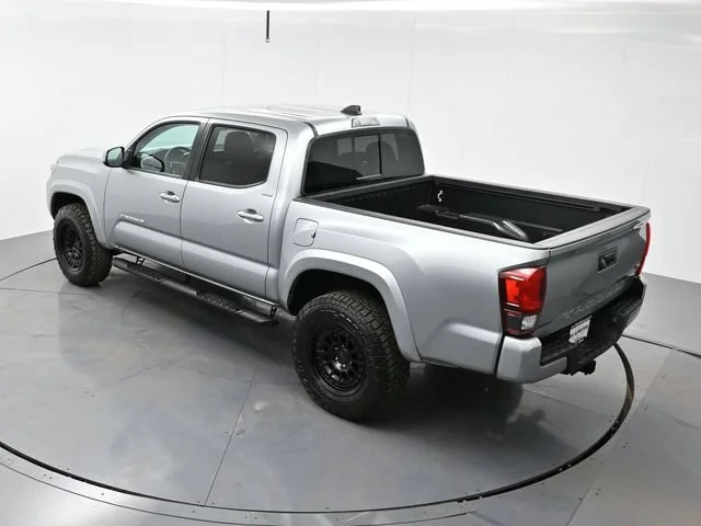 Used 2022 Celestial Silver Metallic Toyota SR5 image 32