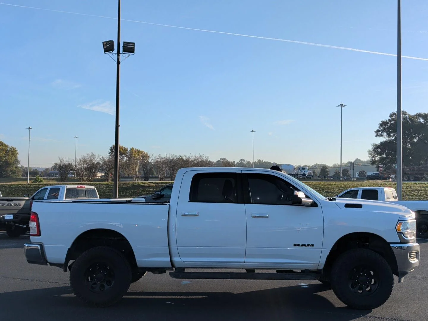 Used 2019 WHITE Ram Big Horn image 6