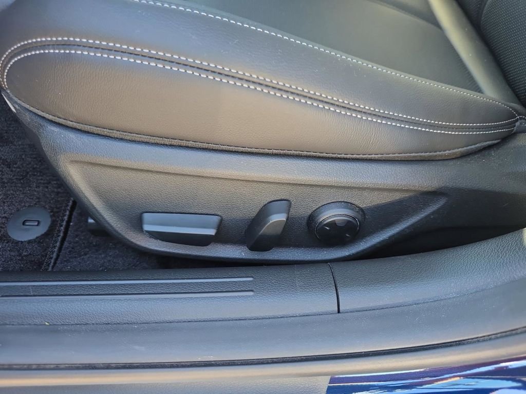 New 2026 Blue Genesis 2.5T image 33