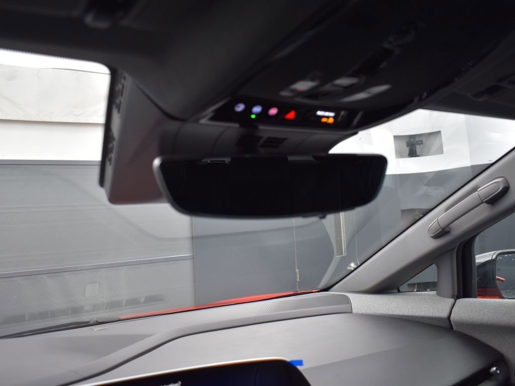 2026 CADILLAC OPTIQ - Image 16