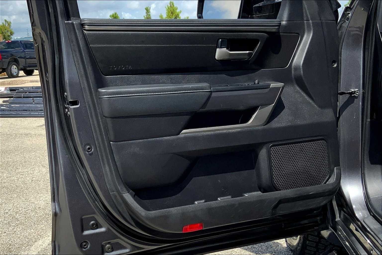 Used 2022 Magnetic Gray Metallic Toyota SR5 image 21
