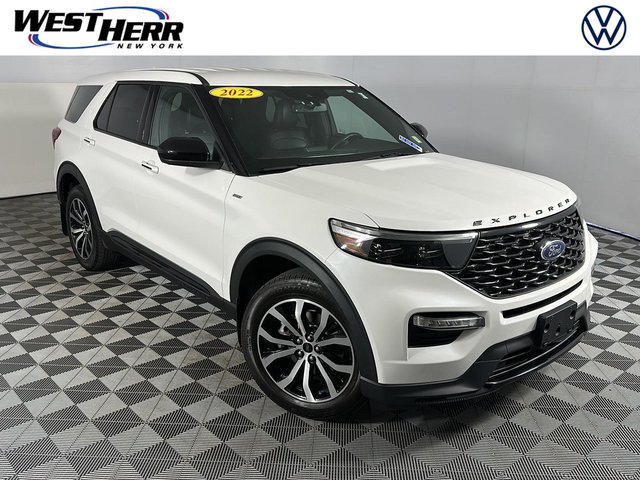 2022 Ford Explorer ST-Line