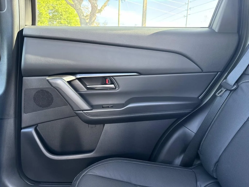 New 2026 Rhodium White Metallic Mazda 2.5 S Premium Plus AWD image 17