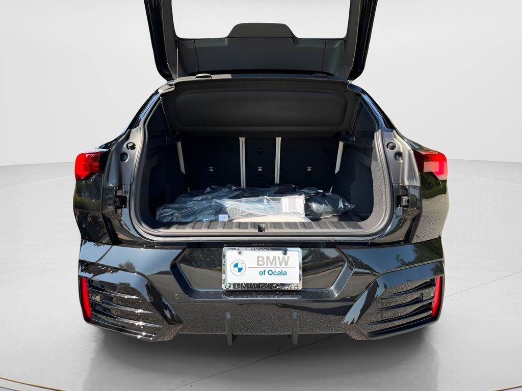 New 2026 Black Sapphire Metallic BMW xDrive28i image 22