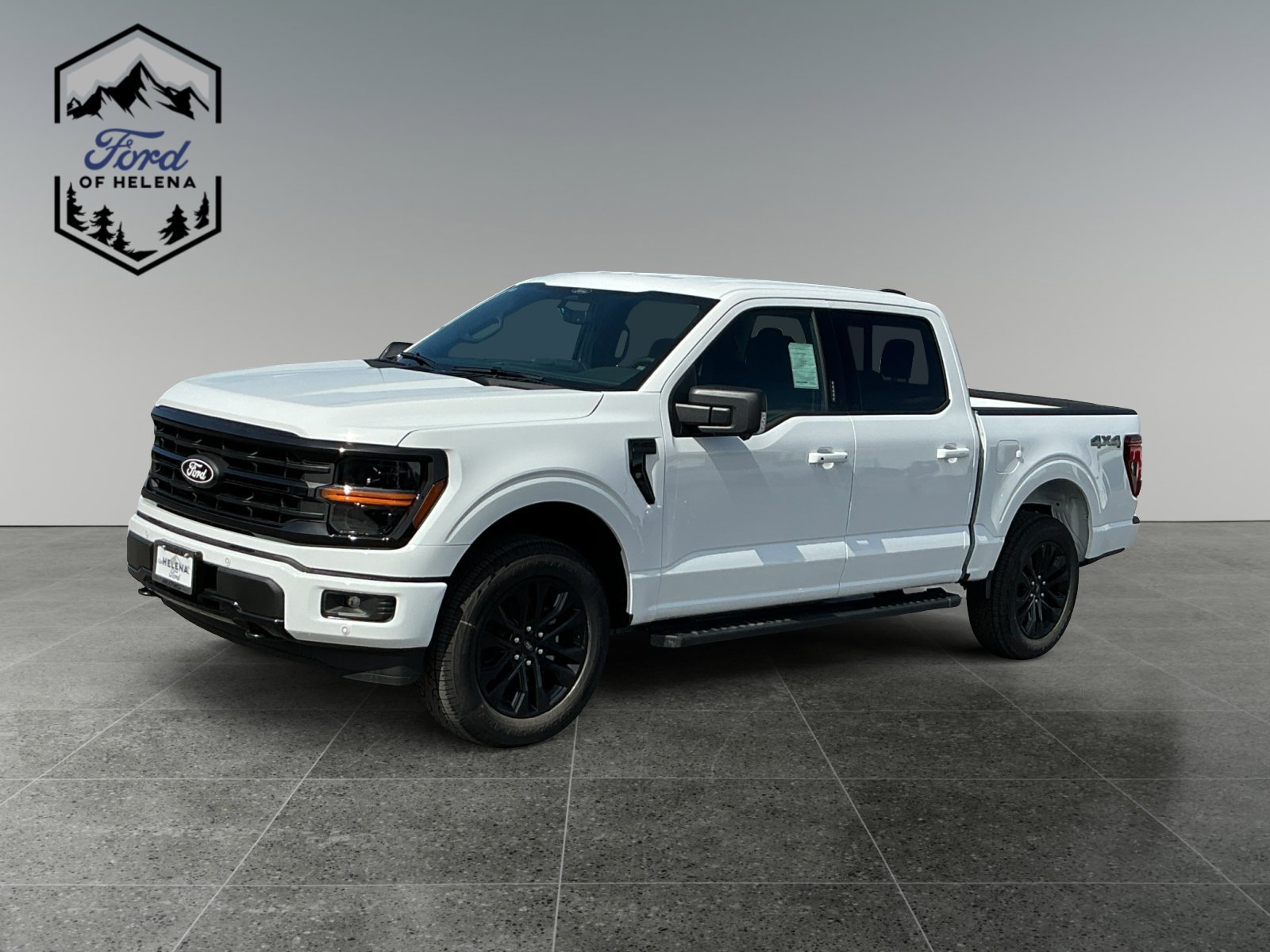 New 2026 Oxford White Ford XLT image 1