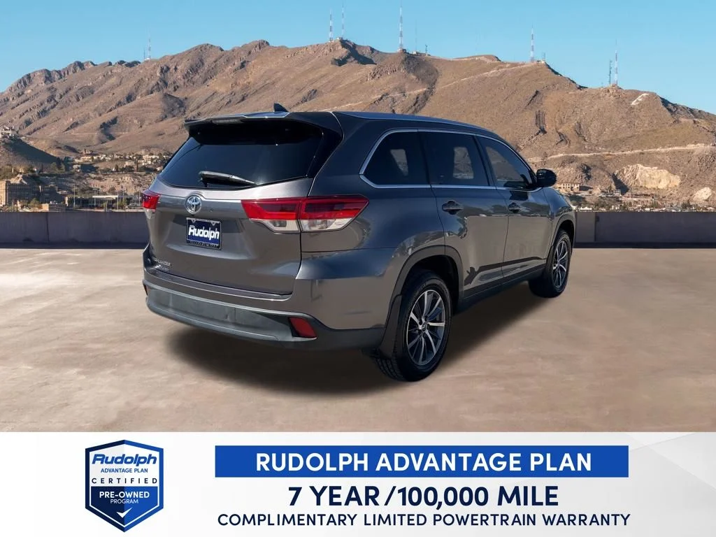 Used 2019 Gray Toyota XLE image 6