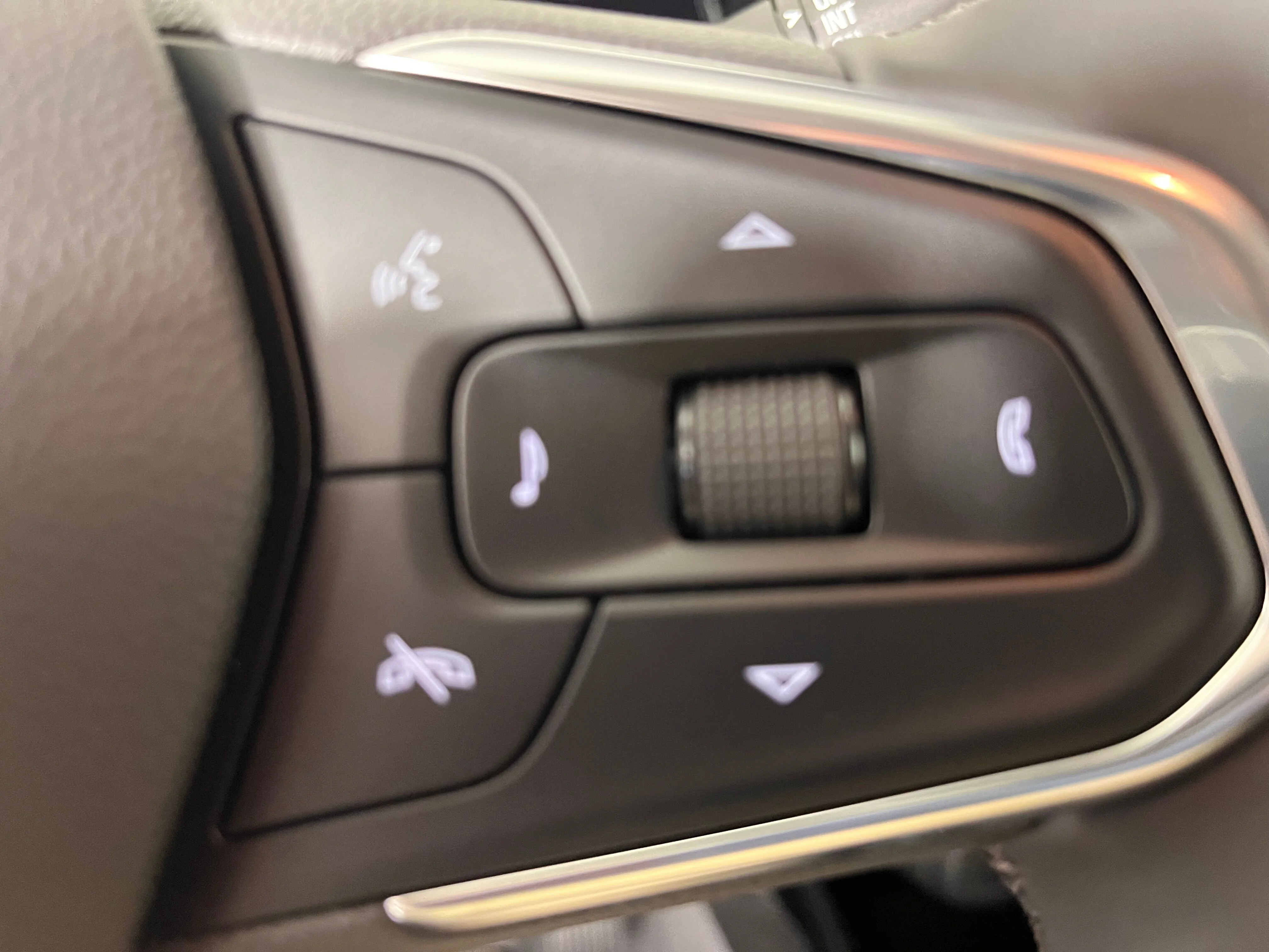 2026 Chevrolet Trax LT - Photo 17