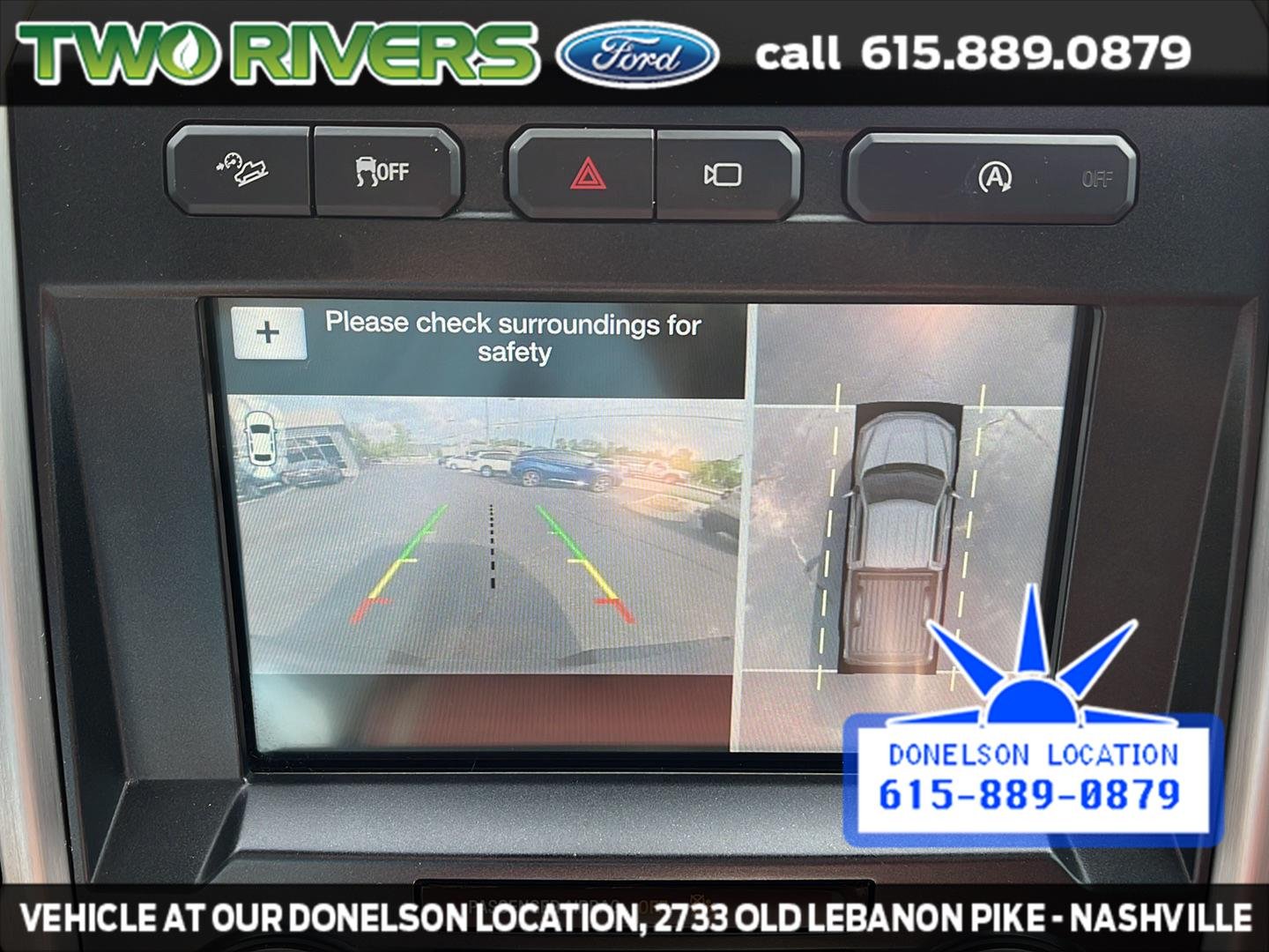 Used 2018 White Platinum Tri-Coat Metallic Ford Platinum image 35
