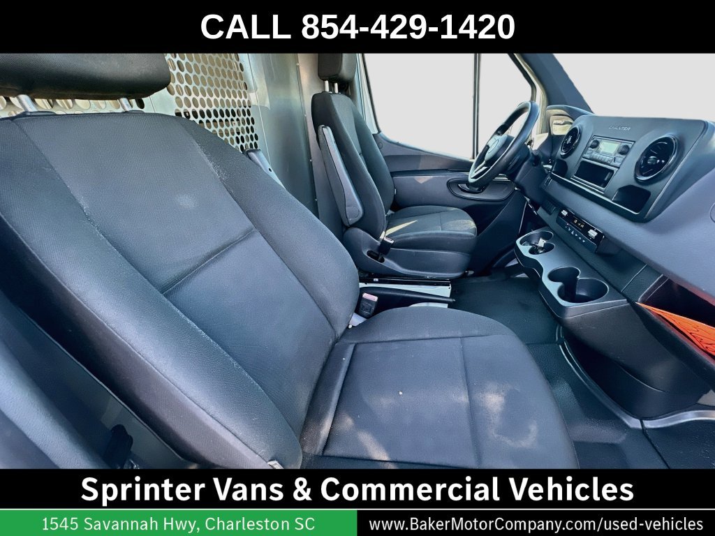 Used 2020 White Freightliner Base image 25