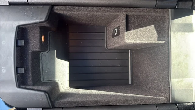 Used 2023 Black Sapphire Metallic BMW M550i xDrive image 15