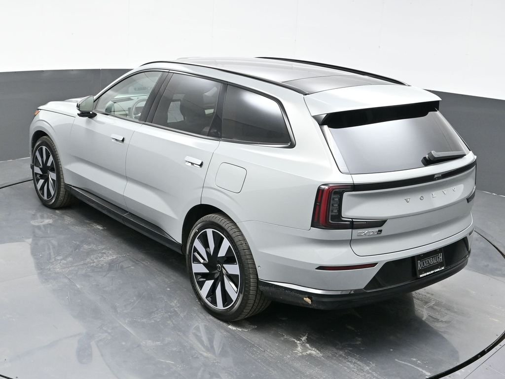 2025 Volvo EX90 Ultra - Photo 20