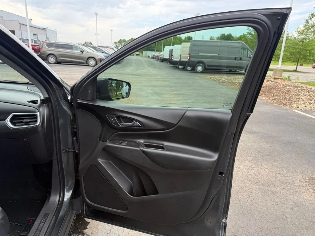 Used 2018 Gray Chevrolet LT image 48